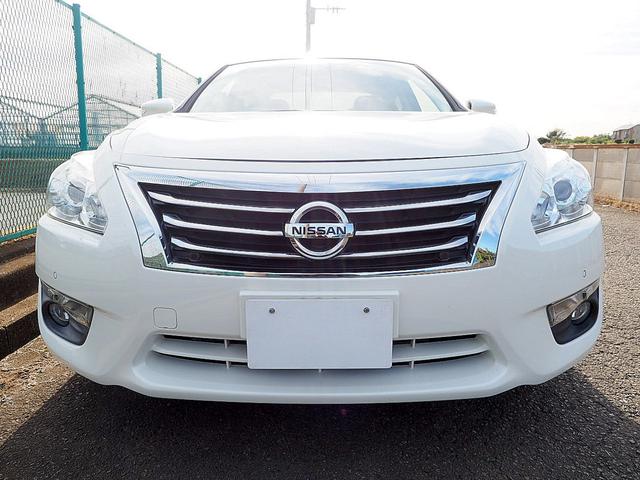 【新しく入荷しました】　横にこの車のセールスポイントを、複数の写真でアピールしてあります！まずはご覧になって下さい！！いろんなところをチェックできますよ！！