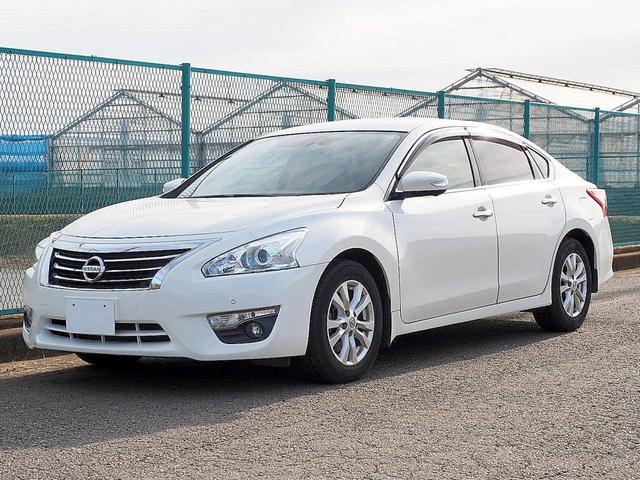 ＮｉｓｓａｎＣｏｎｎｅｃｔナビ、アラウンドビューモニター（ＭＯＤ　移動物検知　機能付）、クルーズコントロール、ＬＤＷ（車線逸脱警報）、ＢＳＷ（後側方車両検知警報）が装備されております！！