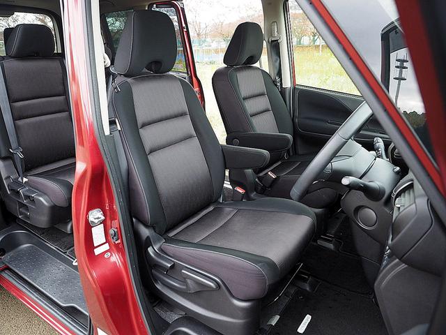 セレナ ハイウェイスター　◆４ＷＤ◆プロパイロット◆セーフティパックＢ◆エマージェンシーブレーキ◆踏み間違い衝突防止◆インテリジェントＬＩ◆ＬＤＷ◆ＬＤＰ◆両側オートスライド◆ナビ◆ＴＶ◆アラウンドビュー◆ＥＴＣ◆インテリキー（23枚目）