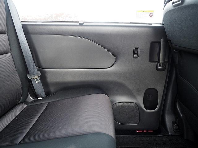 セレナ ハイウェイスター　◆４ＷＤ◆プロパイロット◆セーフティパックＢ◆エマージェンシーブレーキ◆踏み間違い衝突防止◆インテリジェントＬＩ◆ＬＤＷ◆ＬＤＰ◆両側オートスライド◆ナビ◆ＴＶ◆アラウンドビュー◆ＥＴＣ◆インテリキー（37枚目）