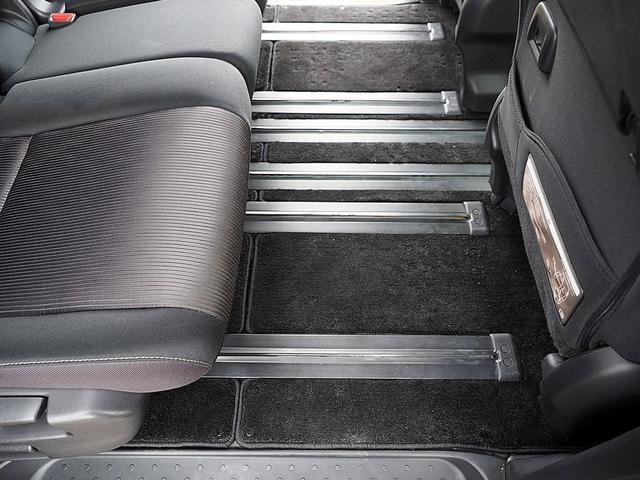 セレナ ハイウェイスター　◆４ＷＤ◆プロパイロット◆セーフティパックＢ◆エマージェンシーブレーキ◆踏み間違い衝突防止◆インテリジェントＬＩ◆ＬＤＷ◆ＬＤＰ◆両側オートスライド◆ナビ◆ＴＶ◆アラウンドビュー◆ＥＴＣ◆インテリキー（40枚目）