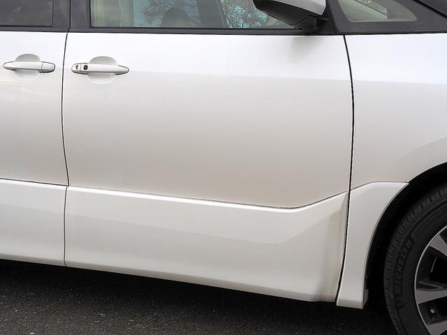 エスティマ アエラス　◆中後期型◆両側パワースライド◆ナビ◆ＴＶ◆Ｂｌｕｅｔｏｏｔｈオーディオ◆後席フリップダウンモニター◆リアカメラ◆ＥＴＣ◆エアロパーツ◆１８インチアルミホイール◆ＨＩＤ◆クルーズコントロール◆スマキー（4枚目）