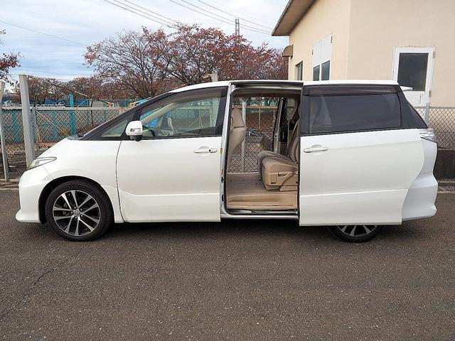 エスティマ アエラス　◆中後期型◆両側パワースライド◆ナビ◆ＴＶ◆Ｂｌｕｅｔｏｏｔｈオーディオ◆後席フリップダウンモニター◆リアカメラ◆ＥＴＣ◆エアロパーツ◆１８インチアルミホイール◆ＨＩＤ◆クルーズコントロール◆スマキー（17枚目）