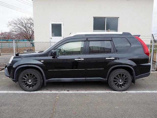 エクストレイル 20GT ブラック エクストリーマーX ◆4WD◆ディーゼルターボ◆ブラックエクストリーマーX専用装備◆ナビ◆フルセグ◆Bluetooth◆バックモニター◆ドラレコ◆ETC◆HID◆防水シート◆全席シートヒーター◆クルコン◆インテリキー(15枚目)