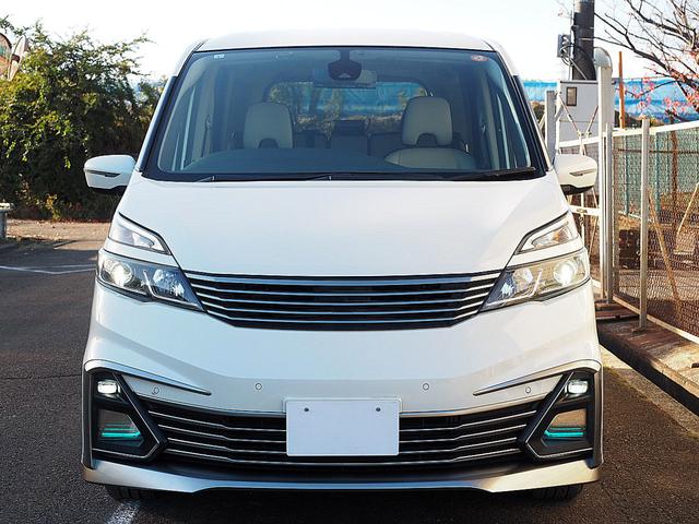 セレナ ライダーオテック３０ｔｈアニバサリプロパイロットＥＤ　プロパイロット／インテリジェントクルーズコントロール／エマブレ／踏み間違い衝突防止／電動パーキングブレーキ／両側ハンズフリー＆ワンタッチオートスライド／ナビ／ＴＶ／バックモニター／本革／シートヒーター（55枚目）