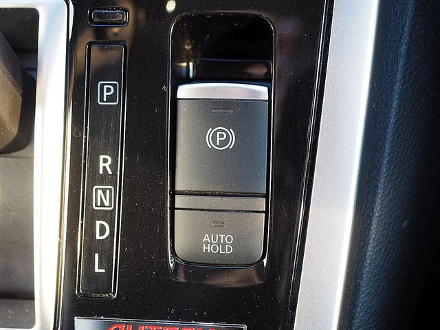 セレナ ライダーオテック３０ｔｈアニバサリプロパイロットＥＤ　プロパイロット／インテリジェントクルーズコントロール／エマブレ／踏み間違い衝突防止／電動パーキングブレーキ／両側ハンズフリー＆ワンタッチオートスライド／ナビ／ＴＶ／バックモニター／本革／シートヒーター（76枚目）