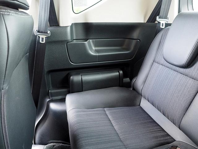 フリードハイブリッド ハイブリッド・Ｇホンダセンシング　４ＷＤ／ホンダセンシング／アダプティブクルーズコントロール／衝突軽減ブレーキ／車線維持支援システム／Ｃ＆Ｓパッケージ／両側パワースライド／ナビＴＶ／リアカメラ／ＥＴＣ／ＬＥＤ／シートヒーター／スマキー（34枚目）