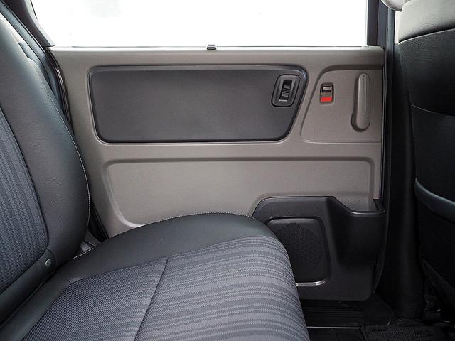 フリードハイブリッド ハイブリッド・Ｇホンダセンシング　４ＷＤ／ホンダセンシング／アダプティブクルーズコントロール／衝突軽減ブレーキ／車線維持支援システム／Ｃ＆Ｓパッケージ／両側パワースライド／ナビＴＶ／リアカメラ／ＥＴＣ／ＬＥＤ／シートヒーター／スマキー（37枚目）