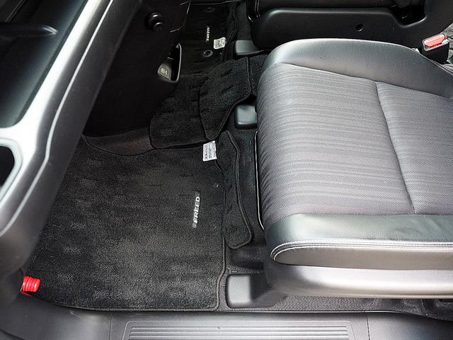 フリードハイブリッド ハイブリッド・Ｇホンダセンシング　４ＷＤ／ホンダセンシング／アダプティブクルーズコントロール／衝突軽減ブレーキ／車線維持支援システム／Ｃ＆Ｓパッケージ／両側パワースライド／ナビＴＶ／リアカメラ／ＥＴＣ／ＬＥＤ／シートヒーター／スマキー（44枚目）