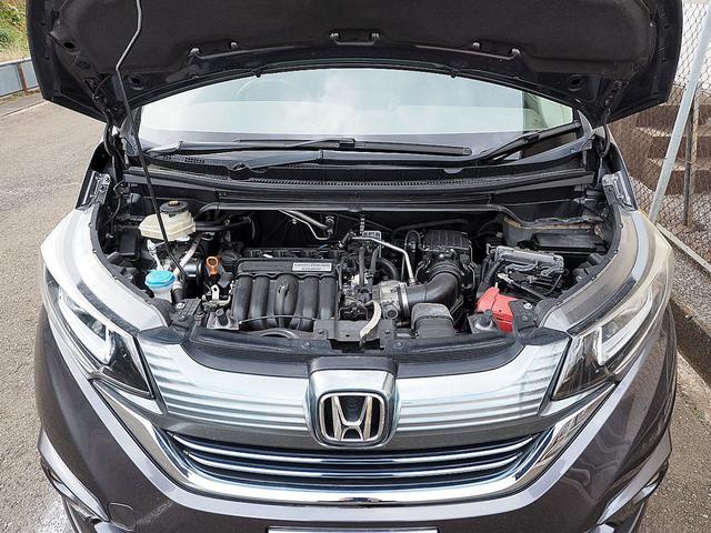 フリードハイブリッド ハイブリッド・Ｇホンダセンシング　４ＷＤ／ホンダセンシング／アダプティブクルーズコントロール／衝突軽減ブレーキ／車線維持支援システム／Ｃ＆Ｓパッケージ／両側パワースライド／ナビＴＶ／リアカメラ／ＥＴＣ／ＬＥＤ／シートヒーター／スマキー（50枚目）