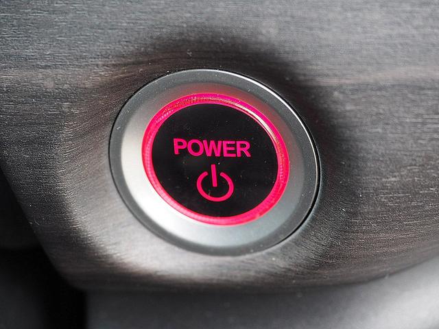 フリードハイブリッド ハイブリッド・Ｇホンダセンシング　４ＷＤ／ホンダセンシング／アダプティブクルーズコントロール／衝突軽減ブレーキ／車線維持支援システム／Ｃ＆Ｓパッケージ／両側パワースライド／ナビＴＶ／リアカメラ／ＥＴＣ／ＬＥＤ／シートヒーター／スマキー（79枚目）