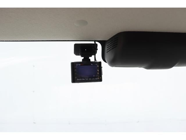 スペーシア ハイブリッドＸ　アップグレードパッケージ　ＬＥＤヘッドランプ　ナビゲーション　バックカメラ　ＥＴＣ　ドライブレコーダー　スマートキー　両側パワースライドドア　天井サーキュレーター（9枚目）