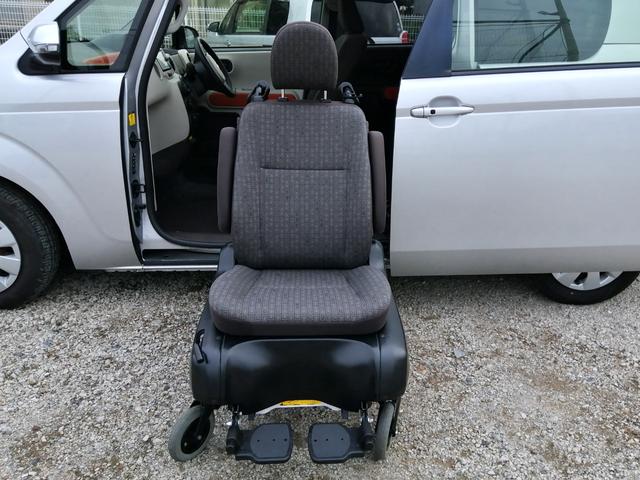 ポルテ Ｘ　サイドアクセス車　Ｂタイプ　手動車いす用収納装置付　車検２年付　脱着シート仕様　手動式　リモコン式回転昇降シート　車いす用収納装置電動式　３名乗車　パワースライドドア　キーレス　ＥＴＣ　全国対応１年保証付き　修復歴無し（13枚目）