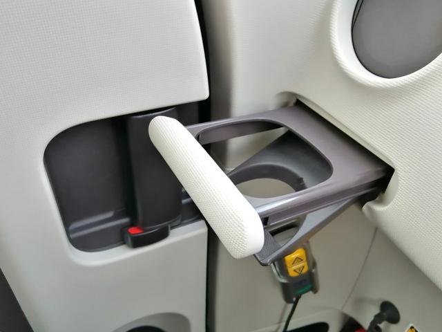 ポルテ Ｘ　サイドアクセス車　Ｂタイプ　手動車いす用収納装置付　車検２年付　脱着シート仕様　手動式　リモコン式回転昇降シート　車いす用収納装置電動式　３名乗車　パワースライドドア　キーレス　ＥＴＣ　全国対応１年保証付き　修復歴無し（42枚目）