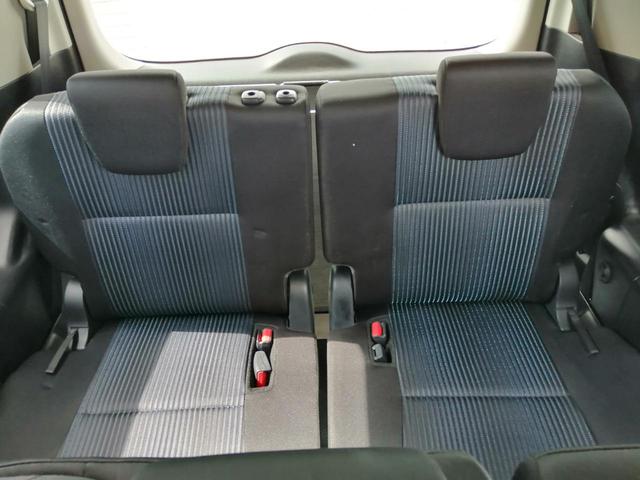 ノア Ｓｉ　車いす仕様車　スロープタイプ　タイプ２　サードシート付　車検２年付　後退防止装置　車いす１名＋５名乗車　通常８名乗車　純正ナビ　バックカメラ　フルセグＴＶ　バックカメラ　フリップダウンモニター　ＥＴＣ　両側パワースライドドア　全国１年保証付き　修復歴無（58枚目）