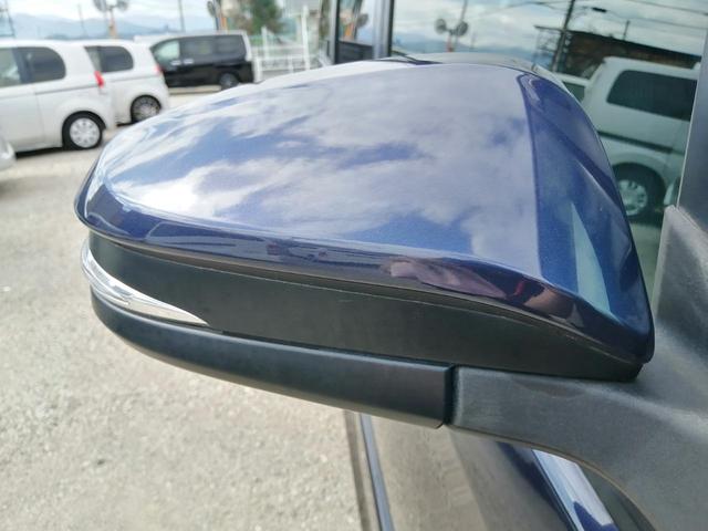 ノア Ｓｉ　車いす仕様車　スロープタイプ　タイプ２　サードシート付　車検２年付　後退防止装置　車いす１名＋５名乗車　通常８名乗車　純正ナビ　バックカメラ　フルセグＴＶ　バックカメラ　フリップダウンモニター　ＥＴＣ　両側パワースライドドア　全国１年保証付き　修復歴無（63枚目）