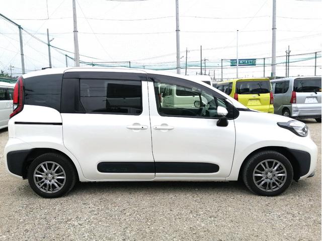 シエンタ ハイブリッドG 車いす仕様車(スロープタイプ タイプ1 助手席側セカンドシート付)車検2年付 車いす1名+3名乗車 通常5名乗車 純正ナビ バックカメラ 両側パワースライドドア スマートキー ETC クルーズコントロール 全国1年保証付き 修復無(8枚目)