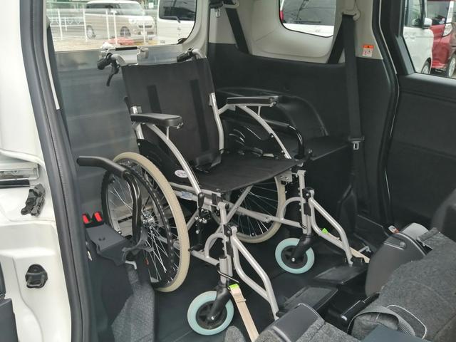 シエンタ ハイブリッドG 車いす仕様車(スロープタイプ タイプ1 助手席側セカンドシート付)車検2年付 車いす1名+3名乗車 通常5名乗車 純正ナビ バックカメラ 両側パワースライドドア スマートキー ETC クルーズコントロール 全国1年保証付き 修復無(18枚目)
