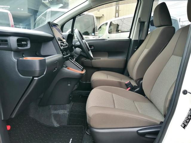 シエンタ ハイブリッドG 車いす仕様車(スロープタイプ タイプ1 助手席側セカンドシート付)車検2年付 車いす1名+3名乗車 通常5名乗車 純正ナビ バックカメラ 両側パワースライドドア スマートキー ETC クルーズコントロール 全国1年保証付き 修復無(50枚目)