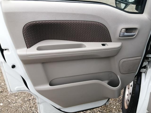 ＮＶ１００クリッパーリオ チェアキャブ　スロープタイプ　車検２年付　福祉装置点検済　車いす１名＋３名乗車　通常４名乗車　リモコン式電動ウィンチ　社外ナビ　　エマージェンシーブレーキ　プッシュエンジンスタート　全国対応１年保証付き　修復歴無し（43枚目）