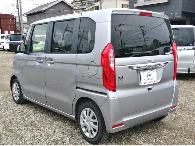 Ｎ－ＢＯＸ 　車検　２年付　車いすスロープ　福祉装置点検済　車いす１名＋２名乗車　通常４名乗車　リモコン式電動ウィンチ　社外ナビ　バックカメラ　ＥＴＣ　全国対応１年保証付き　修復歴無し（8枚目）