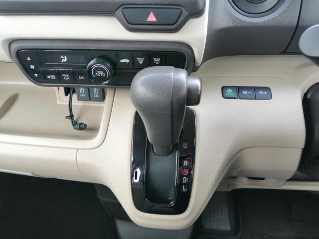 Ｎ－ＢＯＸ 　車検　２年付　車いすスロープ　福祉装置点検済　車いす１名＋２名乗車　通常４名乗車　リモコン式電動ウィンチ　社外ナビ　バックカメラ　ＥＴＣ　全国対応１年保証付き　修復歴無し（39枚目）