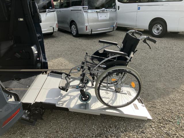 ヴォクシー Ｓ－Ｇ　タイプＩＩ　サードシート付　車検２年付　福祉装置点検済　車いす１名＋４名乗車トヨタセーフティセンス　両側パワースライドドア　ユニバーサルステップ付　全国１年保証付き　修復歴無（17枚目）