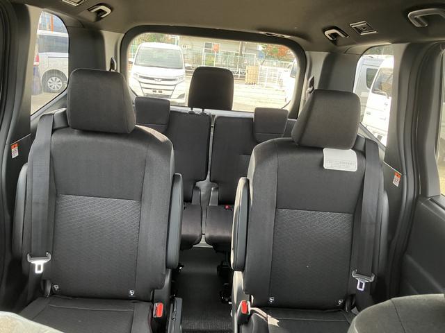ヴォクシー Ｓ－Ｇ　タイプＩＩ　サードシート付　車検２年付　福祉装置点検済　車いす１名＋４名乗車トヨタセーフティセンス　両側パワースライドドア　ユニバーサルステップ付　全国１年保証付き　修復歴無（55枚目）
