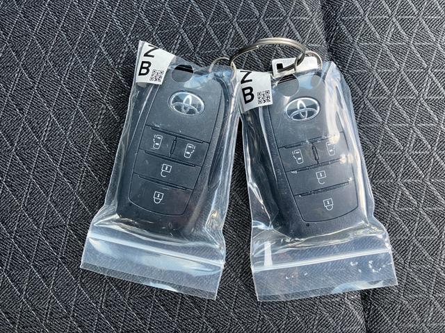 ヴォクシー Ｓ－Ｇ　タイプＩＩ　サードシート付　車検２年付　福祉装置点検済　車いす１名＋４名乗車トヨタセーフティセンス　両側パワースライドドア　ユニバーサルステップ付　全国１年保証付き　修復歴無（59枚目）