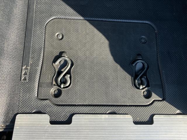 シエンタ Ｇ　スロープタイプ３　助手席側セカンドシート付　車検２年付　後退防止装置　福祉装置点検済　車いす１名＋３名乗車　通常５名乗車　両側パワスラ　ＥＴＣ　全国対応１年保証付　修復歴無（24枚目）