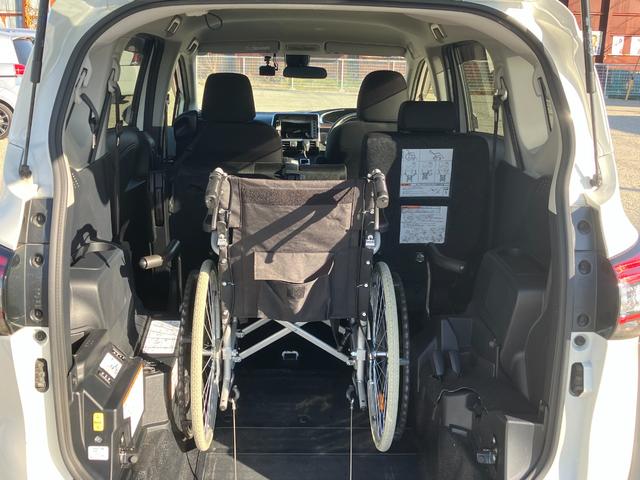 シエンタ Ｇ　スロープタイプ３　助手席側セカンドシート付　車検２年付　後退防止装置　福祉装置点検済　車いす１名＋３名乗車　通常５名乗車　両側パワスラ　ＥＴＣ　全国対応１年保証付　修復歴無（25枚目）