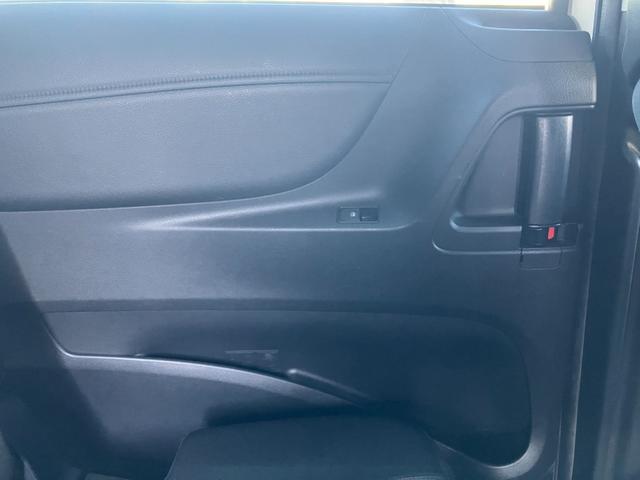 シエンタ Ｇ　スロープタイプ３　助手席側セカンドシート付　車検２年付　後退防止装置　福祉装置点検済　車いす１名＋３名乗車　通常５名乗車　両側パワスラ　ＥＴＣ　全国対応１年保証付　修復歴無（47枚目）