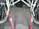 チェアキャブ　スロープタイプ　車検２年付　福祉装置点検済　車いす１名＋３名乗車　通常４名乗車　リモコン式電動ウィンチ　社外ナビ　　エマージェンシーブレーキ　プッシュエンジンスタート　全国対応１年保証付き　修復歴無し（15枚目）