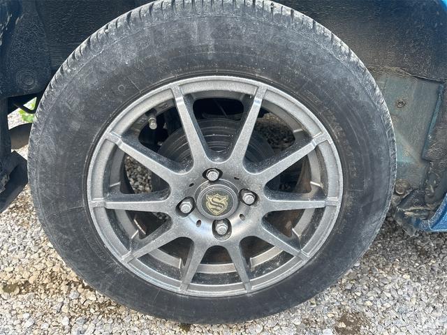 フィット Ｇ　ＥＴＣ　ナビ　アルミホイール　キーレスエントリー　ＣＶＴ　盗難防止システム　衝突安全ボディ　ＡＢＳ　エアコン　パワーステアリング　パワーウィンドウ（20枚目）