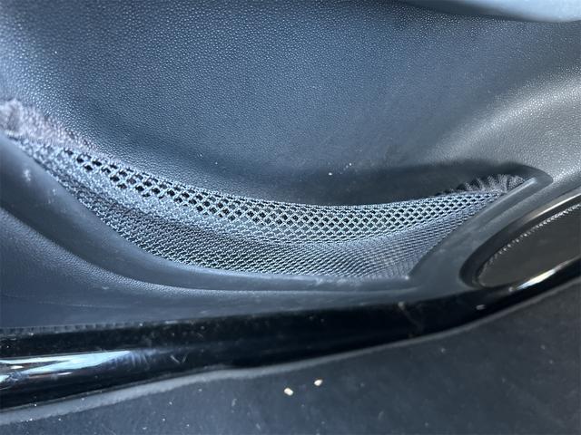 スマートフォーツークーペ 　バックカメラ　ＡＴ　キーレスエントリー　アルミホイール　盗難防止システム　ＡＢＳ　ＣＤ　エアコン　パワーステアリング　パワーウィンドウ（23枚目）
