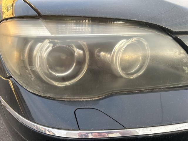 ７シリーズ ７４０ｉ　ドライブレコーダー　ＥＴＣ　クリアランスソナー　オートクルーズコントロール　ナビ　アルミホイール　ＨＩＤ　サンルーフ　ＡＴ　キーレスエントリー　盗難防止システム　パワーシート　ＣＤ　ＭＤ（21枚目）