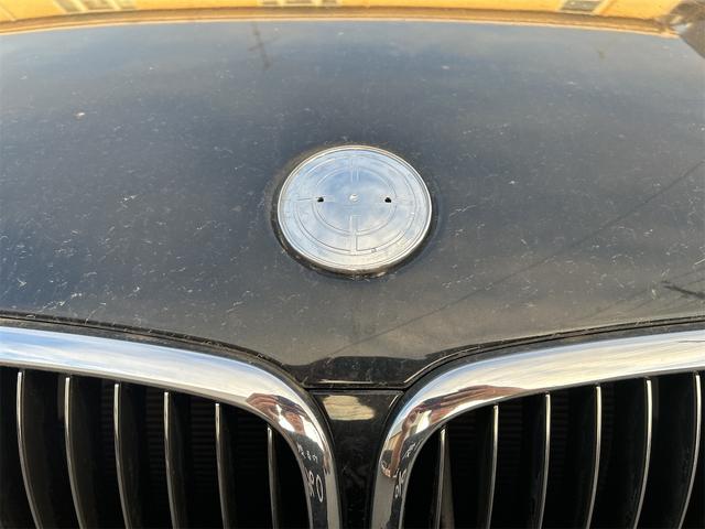 ７シリーズ ７４０ｉ　ドライブレコーダー　ＥＴＣ　クリアランスソナー　オートクルーズコントロール　ナビ　アルミホイール　ＨＩＤ　サンルーフ　ＡＴ　キーレスエントリー　盗難防止システム　パワーシート　ＣＤ　ＭＤ（22枚目）