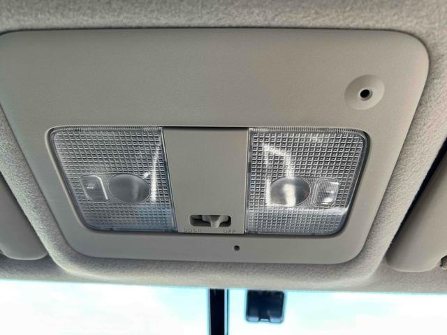 セレナ ハイウェイスター Vセレクション ETC ナビ 両側電動スライドドア HID スマートキー 電動格納ミラー 3列シート CVT アルミホイール 盗難防止システム 衝突安全ボディ ABS エアコン パワーステアリング パワーウィンドウ(9枚目)