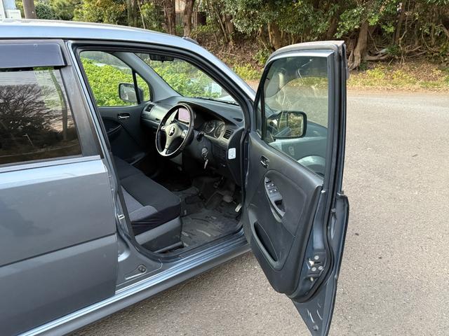 ムーヴ カスタム RS 4気筒JBターボ!/リモコンキー/ナビ/アルミ(5枚目)