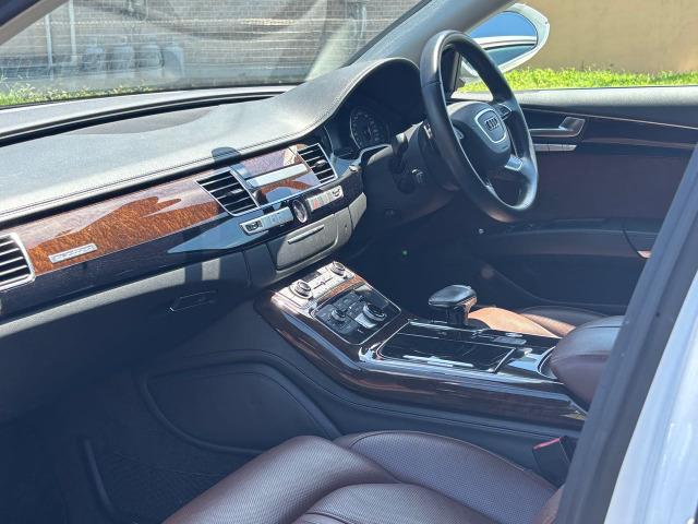 A8 3.0TFSIクワトロ ブラウンレザー クルーズコントロール ソフトクローズ バックカメラ BOSEサウンド(23枚目)