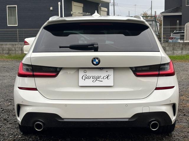 ３シリーズ ３２０ｉツーリング　Ｍスポーツ　レーザーライト装着車　後退アシスト　アクティブクルーズコントロール　三眼カメラ（9枚目）