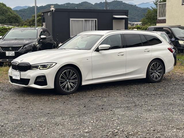 ３シリーズ ３２０ｉツーリング　Ｍスポーツ　レーザーライト装着車　後退アシスト　アクティブクルーズコントロール　三眼カメラ（12枚目）