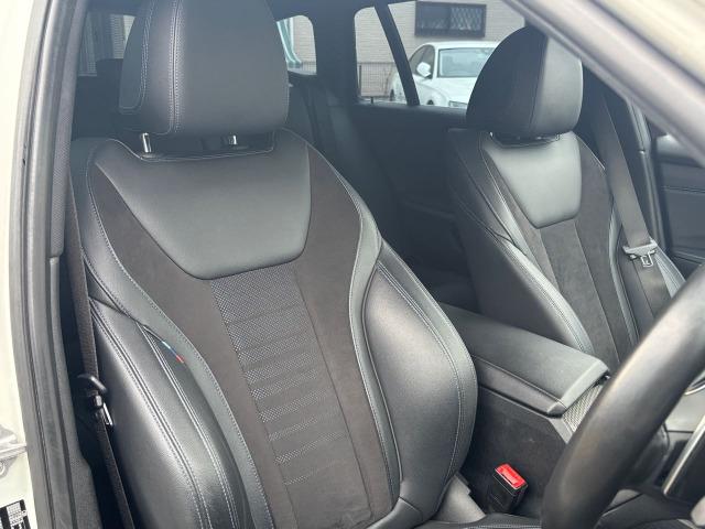 ３シリーズ ３２０ｉツーリング　Ｍスポーツ　レーザーライト装着車　後退アシスト　アクティブクルーズコントロール　三眼カメラ（14枚目）