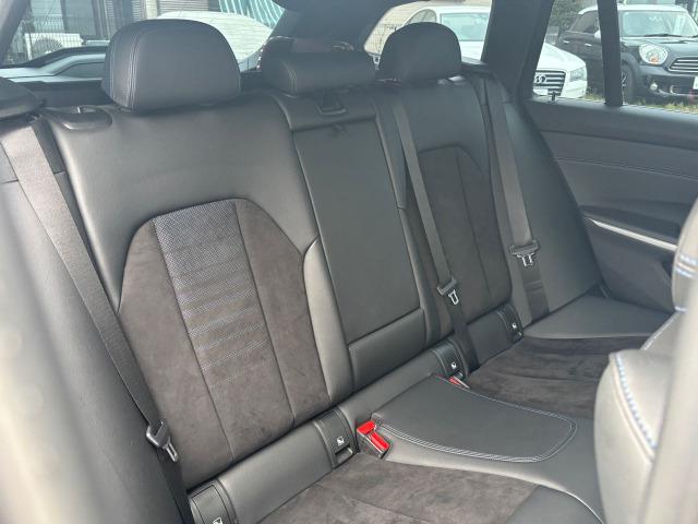 ３シリーズ ３２０ｉツーリング　Ｍスポーツ　レーザーライト装着車　後退アシスト　アクティブクルーズコントロール　三眼カメラ（33枚目）