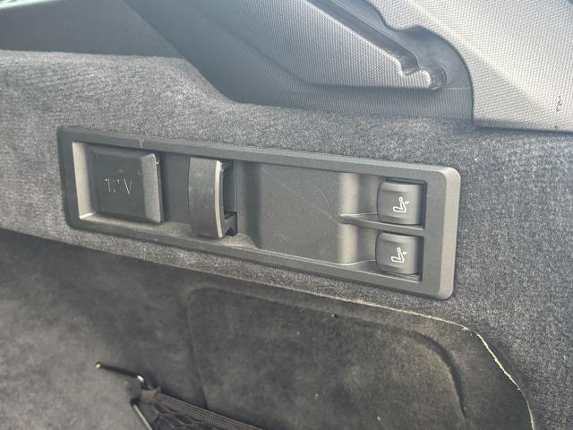 ３シリーズ ３２０ｉツーリング　Ｍスポーツ　レーザーライト装着車　後退アシスト　アクティブクルーズコントロール　三眼カメラ（34枚目）