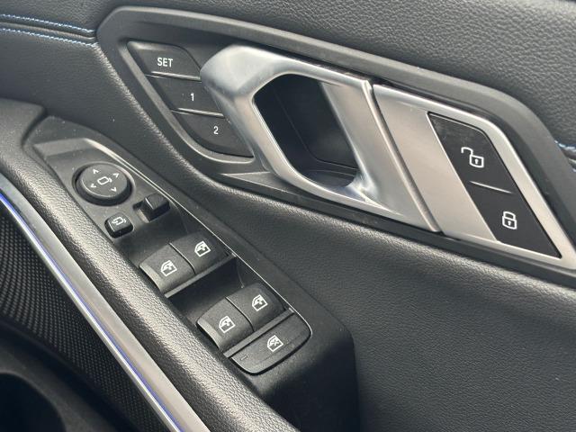 ３シリーズ ３２０ｉツーリング　Ｍスポーツ　レーザーライト装着車　後退アシスト　アクティブクルーズコントロール　三眼カメラ（41枚目）