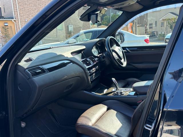Ｘ３ ｘＤｒｉｖｅ　２０ｄ　Ｍスポーツ　アクティブクルーズコントロール　　ヘッドアップディスプレイ　バックカメラ　トップビュー　ＰＤＣ　電動テールゲート（19枚目）