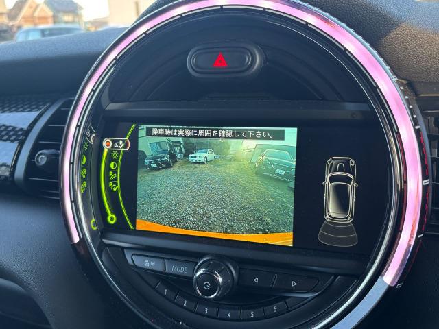 ＭＩＮＩ ジョンクーパーワークス　ジョンクーパーワークス（４名）　ワンオーナー　後ＰＤＣ　Ｂｌｕｅｔｏｏｔｈ接続　ナビ　ＬＥＤライト　バックモニター　盗難防止システム　ＨＤＤナビ　カーテンエアバッグ　ＵＳＢ　エアコン　オートライト（17枚目）