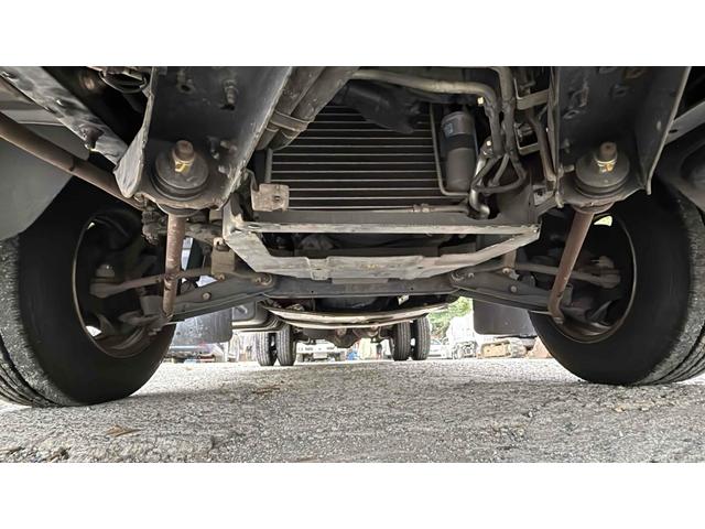 アトラストラック 　ＭＴ　後輪ダブル　ＥＴＣ　エアコン　パワーウィンドウ　平ボディ（26枚目）