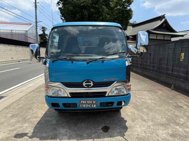 デュトロ 　ＭＴ　後輪ダブル　電動格納ミラー　ＥＳＣ　エアコン　パワーウィンドウ　　プレス式パッカー車　４．３立米（11枚目）